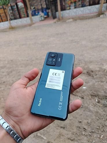 galaxy tab a7: Smartfon – qara rəng, düz kənarlı korpus Xüsusiyyətlər: - Korpus — 6