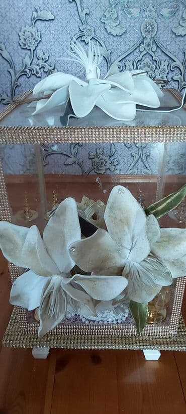 xonca şəkilləri: Nabat xoncasi. Şəffaf materialdan hazırlanmış, zərif qızılı rəngli — 5