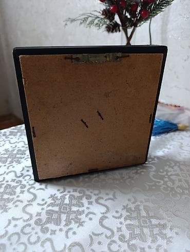 qadin sekilleri: Qara çərçivəli dekorativ kiçik tablo - Ölçü: təxmini kvadrat format — 2