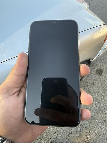 ipon: IPhone 11, 128 GB, Qara — 2