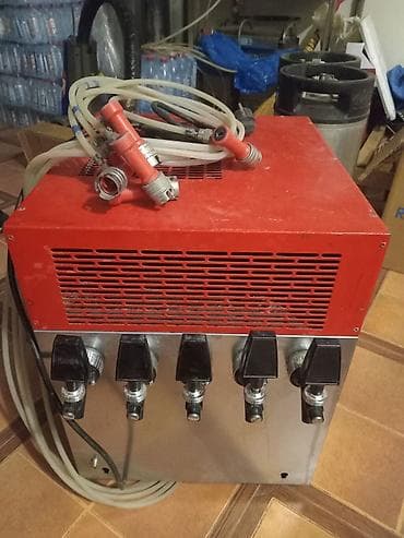 Оборудование для ресторанов, кафе: Kola içkiləri üçün 5 kranlı peşəkar dispenser - Brend dizaynlı — 1