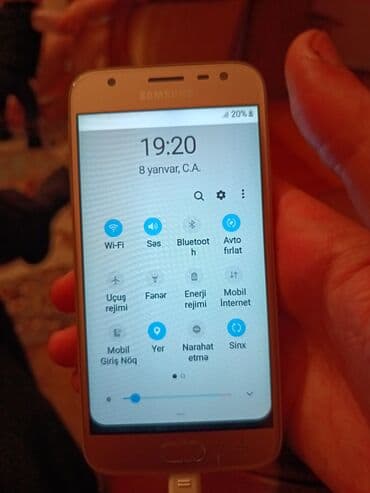 samsung korpus: Samsung Galaxy J5, 16 GB, rəng - Qızılı, Barmaq izi — 5