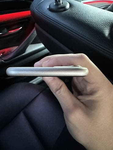 ayfon 17: IPhone 11, 128 ГБ, Белый, Face ID — 5