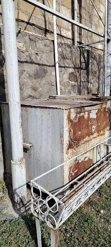 Bak, Metal, 2000 l l, İşlənmiş, Ünvandan götürmə lalafo.az -da Bak, Metal, 2000 l l, İşlənmiş, Ünvandan götürmə