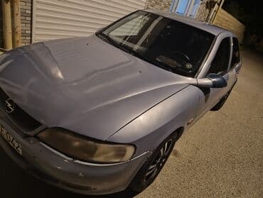 opel zafira 2000: Opel Vectra: 1.8 l | 1997 il Sedan — 3