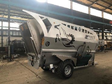 maşın acarları: Yem qarışdıran paylayan. 12 kub tutumlu. Türkiyənin çox keyfiyyətli — 3