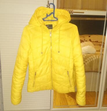 qadın kurtka: Puxovik kurtka, Bershka, M — 2