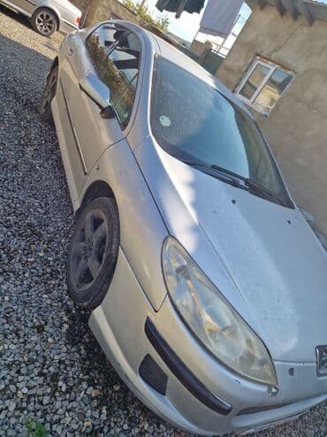 toyota corolla 1 4 benzin: Peugeot 407 sedan – gümüşü rəng. - Kuzov: 4 qapılı, ön və arxa Peugeot — 4