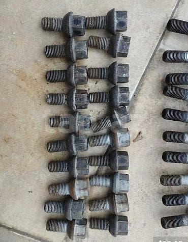 diskli mala: Mercedes ucun orginal teker boltlari,18 amg monoblok 5.5 qazan diskin — 6