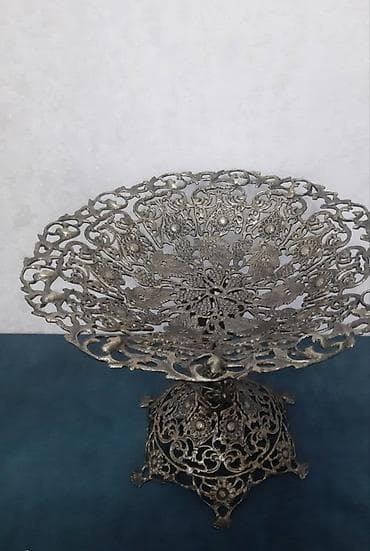 meyve dekor: Metal dekorativ meyvə qabı – ayaqlı, krujevari naxışlı - Material — 1