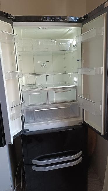 Hotpoint-Ariston Quadrio (E4D / 4D) seriyasına məxsus 4 qapılı (iki — 4