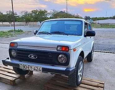 maşın lada: VAZ (LADA) 4x4 Niva: 1.7 l | 2021 il 158000 km Sedan — 1