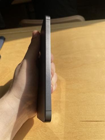 kondinoner islenmis: Samsung Galaxy S24, 256 GB, rəng - Gümüşü, Simsiz şarj — 3