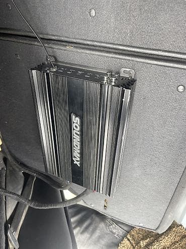 ikinci el ups: Pioneer avtomobil audio sistemi – subwoofer qutusu və arxa polka — 3