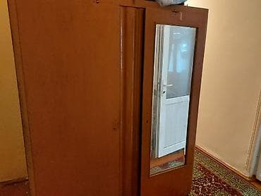 Мебель для дома: Taxta paltar şkafı - Klassik iki bölməli quruluş: bir tərəf asılqan — 4