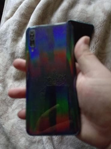 Samsung Galaxy A50, 64 GB, İki sim kartlı