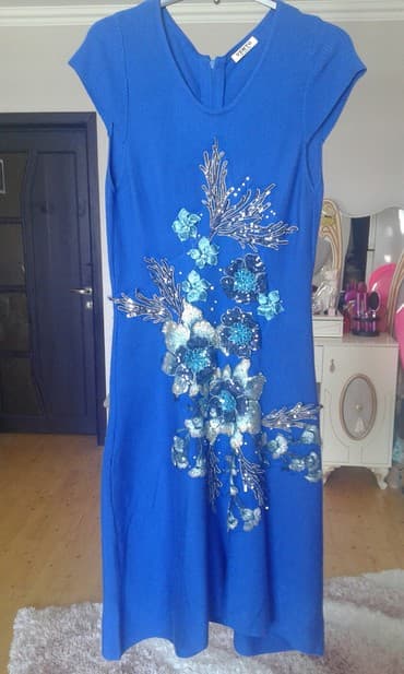 прокат костюмов баку: 1defe geyinilib.Bileceride Avtovaqzala yaxin evdedi — 1