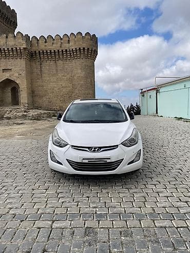 kia optima 2021: Hyundai Elantra: 1.8 l | 2014 il Sedan — 2