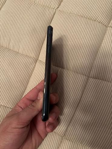 2 el telfonlar: IPhone 11 Pro, Space Gray, Qırıq — 4