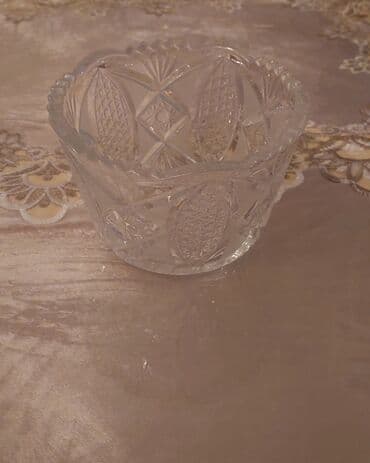 tulpan gulu sekilleri: Kəsimli şüşə/kristal qab - Material: qalın kəsimli şüşə (kristal — 2