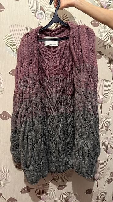 oversize: Lalo brendi qadın kardiqanı – gradient rəng keçidi ilə. Üstdən tünd — 5