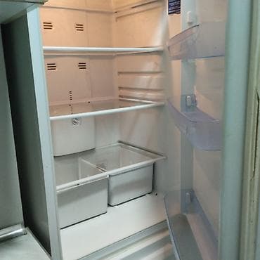 Mətbəx texnikası: 2 qapılı Indesit Soyuducu Satılır, rəng - Ağ — 2