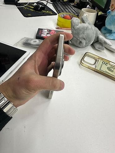 iphone 11 pro qiymət: IPhone 16 Pro, 128 GB, Desert Titanium — 6