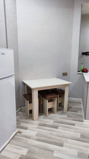 sabuncuda kirayə ev 200 azn: Xətai rayonu,Hezi aslanov metrosuna piyada 5deqiqelik mesafede 12 — 5