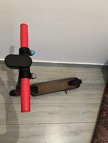 Uşaq elektrik skuteri - Rəng: qara korpus, qırmızı tutacaqlar və — 2