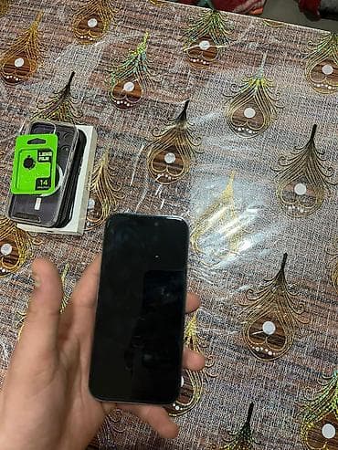 iphone 6s ekranı: IPhone 14 Pro Max, Deep Purple, Face ID — 7