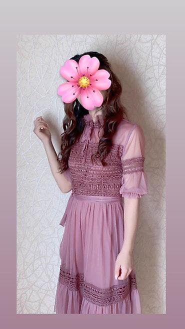 paltolar ve kurtkalar model: Pudra-çəhrayı rəngdə zərif qadın donu - Dizə yaxın uzunluq, A-kəsim — 2