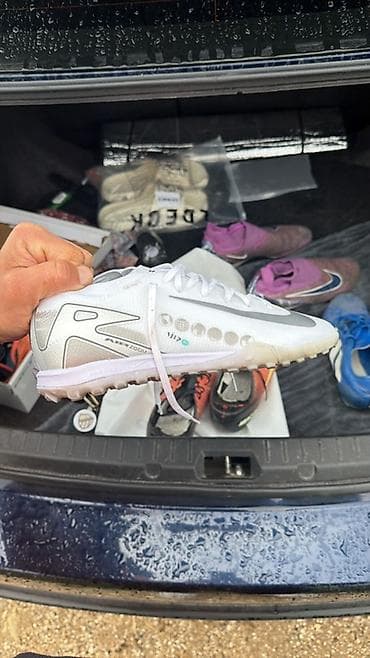 qəpik pullar: Butslar Nike, Ölçü: 42, Yeni — 2