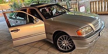 mercedes benz 208 d: Mercedes-Benz C-Class: 2.3 l | 1999 il Sedan — 5