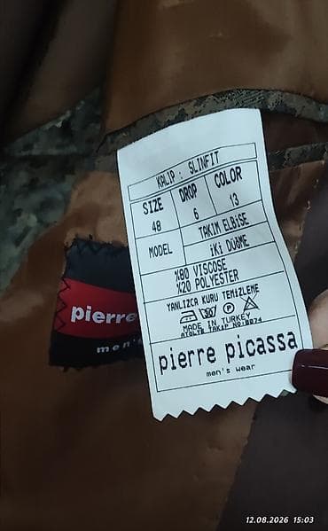 usta geyimi: 1defe geyinilib.Yeni kimidir.Pierre Picassa kişi kostyumu – klassik — 3
