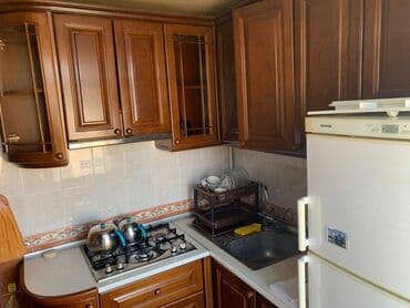 nəsimidə kirayə ev: Nəsimi rayonu,Azadlıq pr,Amerika səfirliyinin yanında,5 — 8