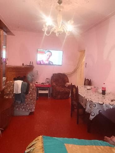 ev elanlari 2022: Xirdalanda kohne bazara yaxin 5 mertebenin 5 cu mertebesinde 1 otaqli — 5