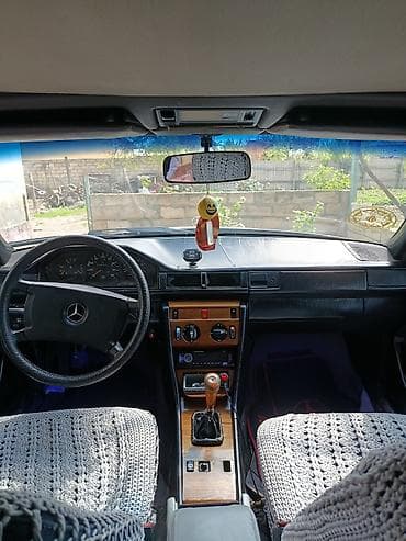 sahibinden ford transit 100 lük 5 1: Mercedes-Benz W124: 2.3 l | 1989 il Sedan — 5