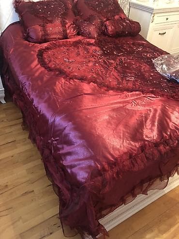Yataq üçün Qaşlı Yataq örtüyü lalafo.az -da Yataq üçün Qaşlı Yataq örtüyü