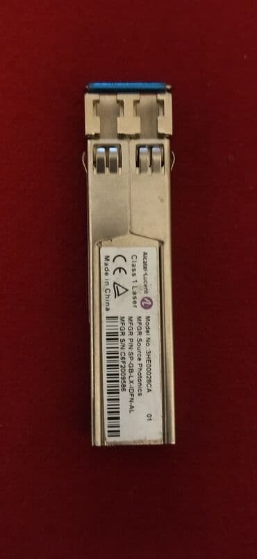 Kompüter ehtiyyat hissələri: Bu SFP modul, şəbəkə avadanlıqları üçün nəzərdə tutulmuş yüksək — 3