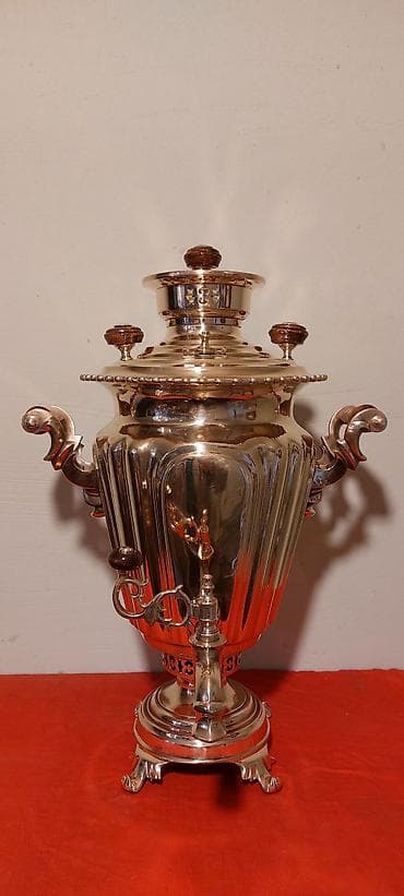 19-cu esrin sonlari Tula istehsali samovar 5-litrlikdir, materiali;