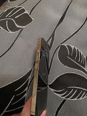 c yeni iphone 5: IPhone 14 Pro, 256 GB, Qızılı, Face ID — 4