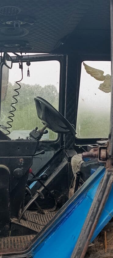 satisda olan traktorlar: Traktor Belarus (MTZ) 80, 1992 il, 80 at gücü, motor 5.8 l, İşlənmiş — 4