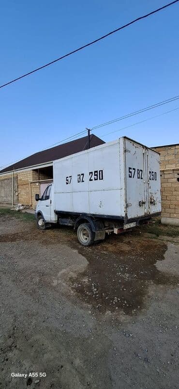 zmz mator: Yük Daşıma Furqonu – ağ rəngli, qapalı “bort”/konteyner tipli kuzov — 2