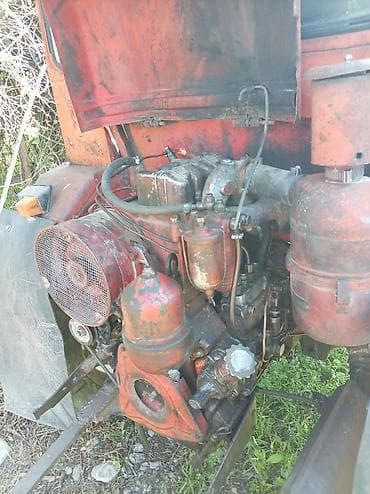 dt 75 matoru: T 16 Traktor satılır! Əla vəziyyətdədir. Qoşqu yeridə var lapet qoşmaq — 6