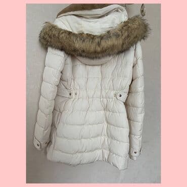 i̇şgüzar kişi gödəkçəsi: • zara kurtka satılır, səliqəli və az geyinilib. Razmer : m qiymət  — 3