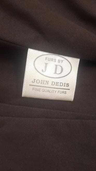 Kürklər: Brend: John Dedis (Furs by JD) Məhsul: Qadın kürkü palto - Rəng: tünd — 3