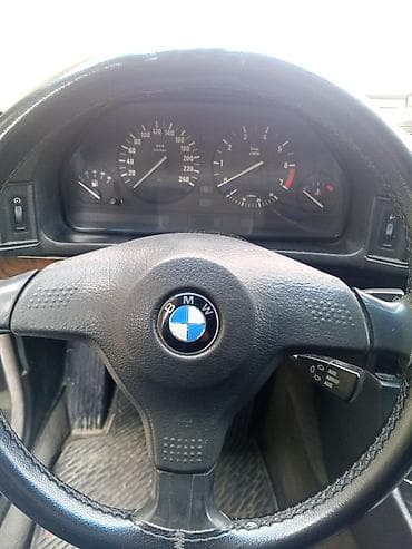 34 kuza bmw: BMW 5 series: 2.5 l | 1994 il Sedan — 6