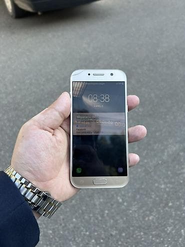 iphone 13 pro ağ: Samsung Galaxy A5 2017, 32 GB, rəng - Qızılı, Sensor — 2