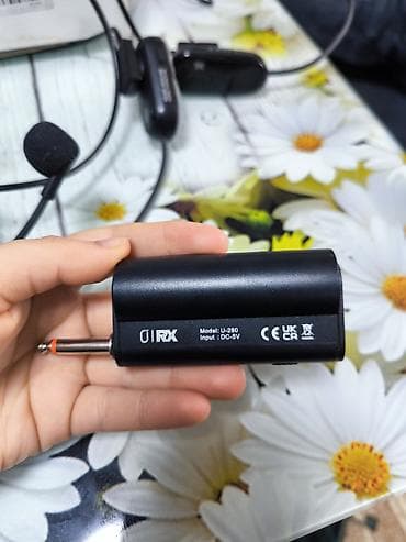 asus notbuk: UHF simsiz başa taxılan mikrofon dəsti dördlü - Model: U-280 - — 3