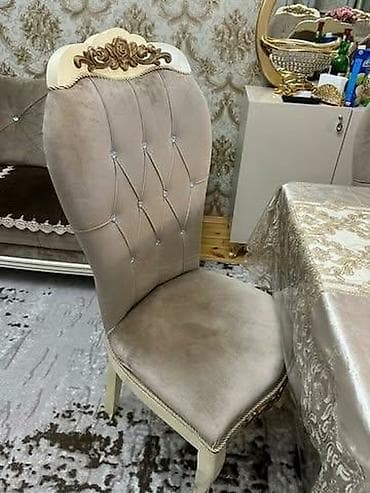 stol sutul: Masa və oturacaqlar — 2